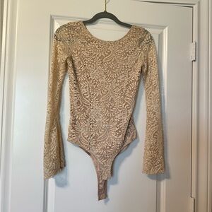 Miss Chievous Cream colored lace bodysuit with a scooped neck back, size S